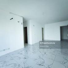 Quay West Tower B 1419sf dual key seaview unit 2 car park