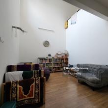 Best deal 15% more below bank value 3stry nicely renovate urgent sale 