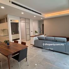 Homely designed unit with balinese stylle. 
