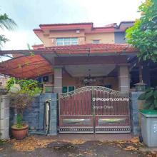 2 Storey Terrace House, Corner Lot - 5 min to Kfc Parit Raja