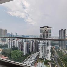 Very Nice and Well Maintained Unit with Scenic and Vibrant View