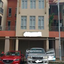 3 storey shop lot @pusat dagangan nzx, pju 1a/41b ,ara jaya for sale