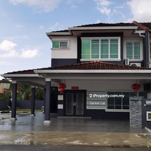 Double Storey corner house at Samarahan for Rent 