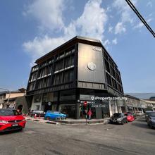 Facing main road, Corner Lot, Ground Floor 