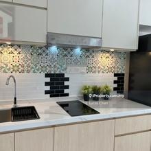 216 Residence 658 Sqft 2 R 2 B Partial Furnished 1 Carpark  For Sale