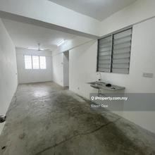 Casa Ara @ Sungai Ara near Bayan Lepas with Basic Fittings for Rent !
