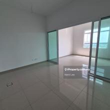 Brand New Unit, Middle Floor, Sell Below Market Value, High ROI