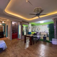 Aseana puteri condo,bandar puteri puchong,renovated furnished or sale