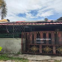 Murah Rumah Teres Setingkat Berdekatan Sek.Sk Tapang Kb