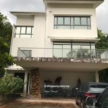 Super Cheap n Big 2.5 Sty Bungalow Jade Hills Biggest land size Endlot