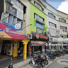 4 Storey Shop