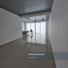 Superb Conditon Shop Office @ Bk5a For Rent level 2 & 3