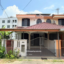 Jalan Pejabat Terraced House