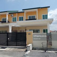 Freehold Rumah Semi D 2 Tingkat (35x80) Taman Serdang Bestari