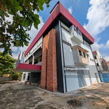 Commercial bungalow for Sale Cheras Sunway Velocity