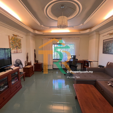 Fully furnished Unit, Wisma 2020, Jln Sulaiman. Muar