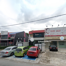 Facing main road and shoplot prime area