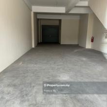 Oug Parklane 3 Storey Ground Floor Unit Shop Lot Below Market