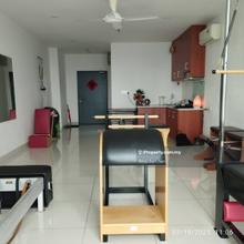 Partial Furnished Atria Sofo Suites @ Petaling Jaya for Sales
