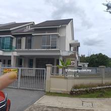 Corner double storey terrace house in summer, seremban 2 before rm800k