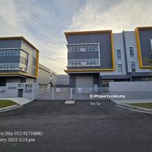 Nilai fronting toll factory 