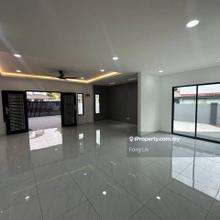 2 Storey Terrace House Corner Lot