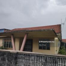 Very close to kajang town and easy access to main road. 