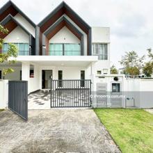 Nearby klia New 2 storey first house 100% loan last 6 unit