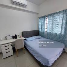 The Wharf Residence Well Maintained 2 Rooms Apartment for Rent
