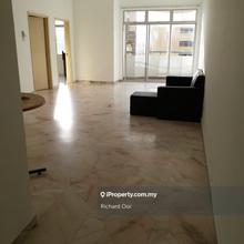 992sqft Bigger space Lower Floor Lagoon Perdana Apartment 