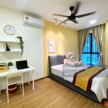 Cozy Master Room with Co-Living Concept is available