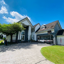 Double Storey Bungalow Bangi Golf Resort