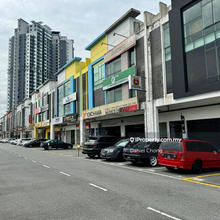 Taman Setia Tropika 3 Storey Shop Lot