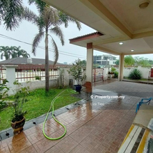 Well-maintained bungalow for sale, Housing Trust Ipoh