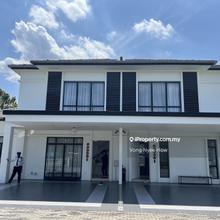 Free 2 Years Stay Newly Complete Semi D Concept Home
