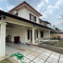 Renovated Well Maintained 2 Storey Semi-D @ OUG