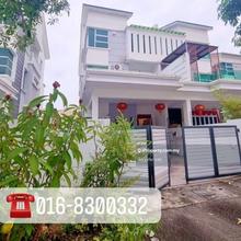 3 storey semi dettached Persiaran minden usm
