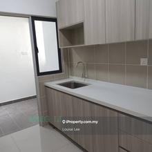 Partial Furnished Berkeley Uptown Residence 3r2b @ Klang For Rent