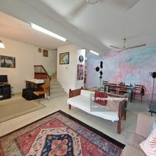 Flat Level! Nice Location! Serious Seller!