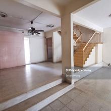 Long Terrace House