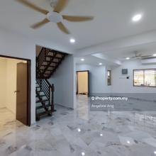 USJ 1 -  Double Storey house for sales Newly Painted
