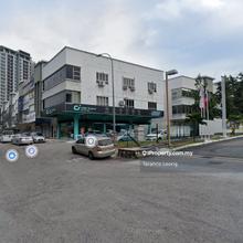 Facing mainroad shop good expose