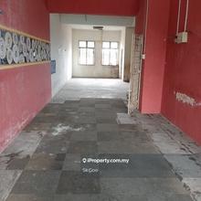 3 Storey Shoplot below One Million at Taman Baiduri Perling!!