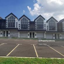 Ixora Park City @ Meridin East, Masai / Ground Floor