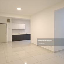 Owner. Face east. High floor. KLCC view. 2 carparks. Freehold.