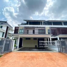 Terrace house for Sale