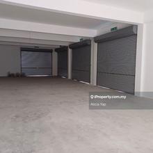 Corner shop in Sek 25 Shah Alam for rent