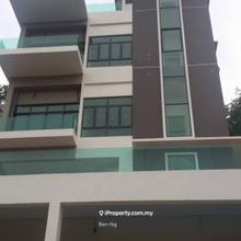 Freehold Brand New Hilltop Bungalow For Sale