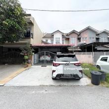 2 Storey Terrace House, Lorong Cakera Purnama, Bandar Puncak Alam.