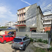 1.5 Storey Detached Factory